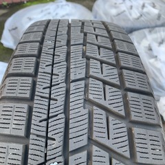 ヨコハマアイスガード　スタッドレスタイヤホイール付き4本セットの画像