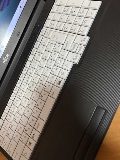 ノートパソコン LIFEBOOK A577/RX Windows11