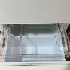 【11/16までの引取】AQUA 2ドア 冷蔵庫 184L ミルク AQR-18D-Wの画像