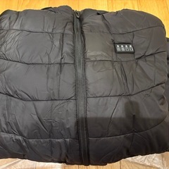 【新品未使用】電熱ジャケット XLサイズ 長袖メンズ ファッション 23箇所発熱 冬服 USB給電 長袖 発熱 ジャケット フード付き 4階段温度調整 防寒 防風 男女兼用 水洗い対応 通勤通学 アウトドア ブラックの画像
