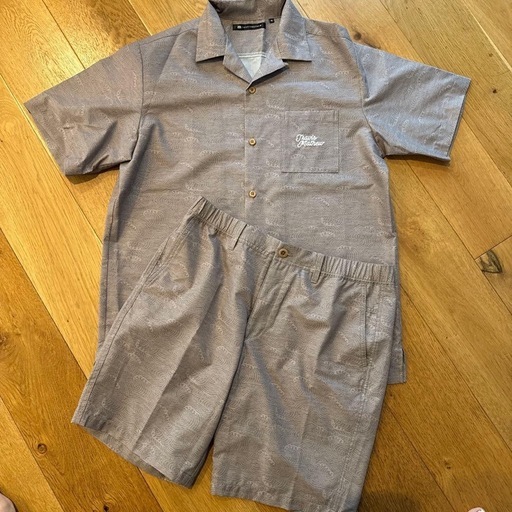 トラビスマシュー　セットアップ