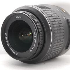 約600枚の少ショット数♪Nikon D5200 バリアングル液晶 スマホ転送の画像
