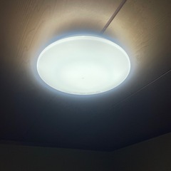 パナソニックテレビと照明セットの画像