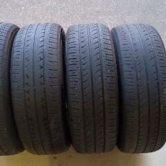 夏タイヤ215/60r16 ヨコハマBluEarth　トヨタ純正ホイール4本セットの画像