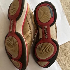 リーボック　イージートーン　22.5cm トレーニングシューズの画像