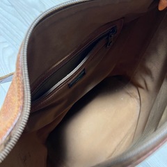 イルビゾンテのカバン
の画像