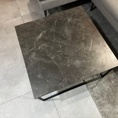 LOWYA 大理石調ローテーブル（大サイズ） 幅60×奥行60×高さ32cmの画像