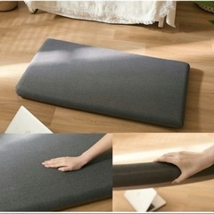 3人掛けソファーフレームのみと
ウレタンマットの画像