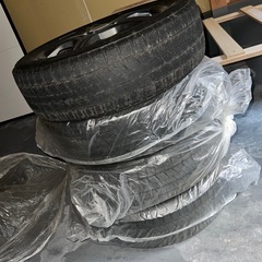 スタッドレスタイヤ ブリザック VRX2の画像