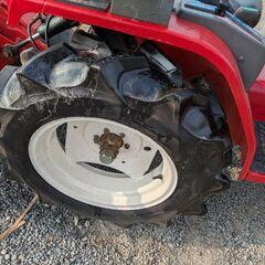 鹿児島発　ヤンマー　16馬力　ディーゼルトラクターKE60　自動水平　自動深耕　前輪タイヤ新品の画像