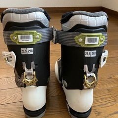【商談中】スキー靴　レディースの画像