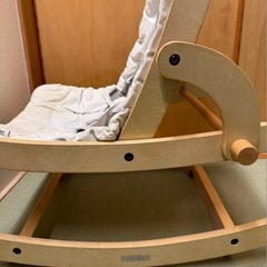木製　ベビーチェア バウンサー　韓国製の画像