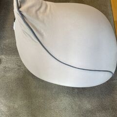 ヨギボー　ラウンジャーの画像