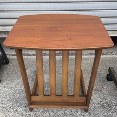 ☆サイドテーブル　ニトリの画像