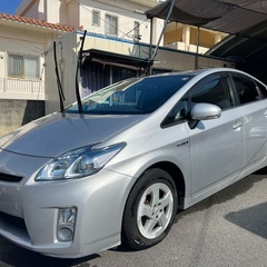 トヨタ　プリウス　L グレードの画像