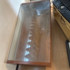 リビングガラステーブル　の画像