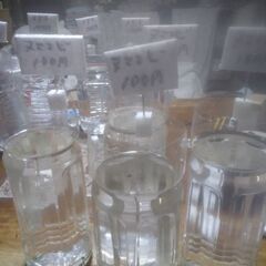 ボトル入りメダカ(5匹)、ヌマエビ(20匹以上)、タナゴ(2匹)、ドジョウ(3匹)各々2ボトル追加品出ししました。の画像