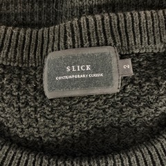 K2511-040 SLICK セーター サイズ2 ブラック 毛玉、汚れ有りの画像