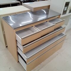 リユースのサカイ栃木店★ジモティ割あり★  キッチンカウンター ベージュ×シルバー W120.5×D45.5×H85 クリーニング済み TC11422の画像