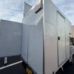 キッチンカー軽トラックの画像