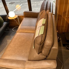 配達可【3人掛けソファ】【ミドルモカ】クリーニング済み【管理番号1102】野の画像