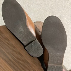 ダイアナのブーツの画像