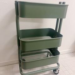 IKEA キャスター付きワゴン小の画像