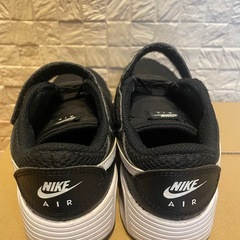 ナイキ　男の子　くつの画像