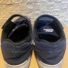 ナイキ　男の子　くつの画像