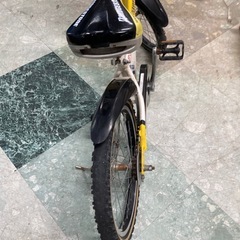 ブリヂストン　18インチ　子供用自転車　中古　リサイクルショップ宮崎屋　住吉店25.11.2の画像