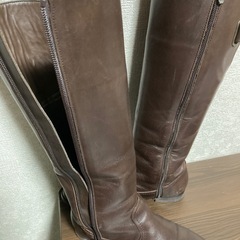 ダイアナのブーツ②の画像