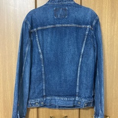 AMERICAN EAGLE ダークブルーデニムジャケットの画像