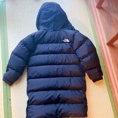 クリーニング済 THE NORTH FACE 黒 ロングコート レディース キッズ 140cmの画像
