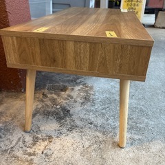 【引き出し付きテーブル】【ニトリ】クリーニング済み【管理番号10211】町の画像