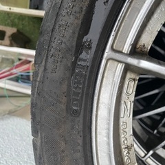 245/40/18 タイヤホイールセット　PCD100 5Hの画像