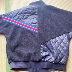 クリーニング済 NIKE ナイキ おしゃれロゴ 切替 フリース ジャケット Mサイズの画像