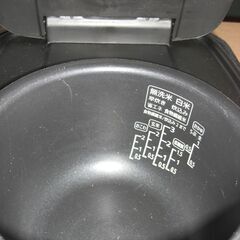 （1台限り★ジモティー特典あり★単身向けの）アイリスオオヤマ　圧力IH炊飯器３合　２０２１年製　RC-PD30-B　黒　高く買取るゾウ八幡東店の画像