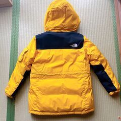 洗浄済 ノースフェイス エンデュランス バルトロ ダウンジャケット 140cmの画像