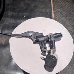 フロントブレーキ、クラッチマスター
の画像