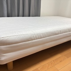 【ニトリ+無印良品】オフィスチェア、ソファ、ベッド　3点セット
の画像