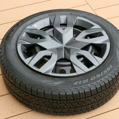 ③現行60系 プリウス 純正ホイール ピレリ スタッドレス ICE ZERO 195/60R 17 2023年製 4本セット ボルト20本の画像