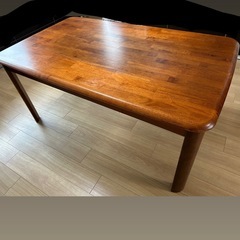【格安/期間限定！】木製ダイニングテーブルの画像