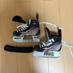 RBK FUEL アイスホッケー靴 ブラック/グレーの画像