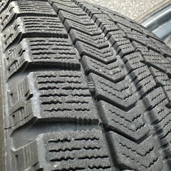 ブリザックVRXスタッドレスタイヤ&ホイール&HONDAホイールカバーセットの画像