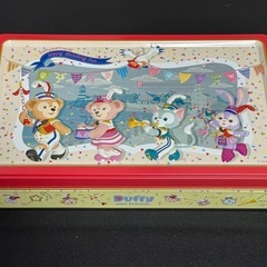 ディズニー　缶　ダッフィー　ジェラトーニの画像