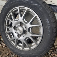 13インチスタッドレス
タイヤの画像