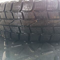 145/80R13　ダイハツ　純正　タント？ハイゼット？ミラ？鉄チン　スチールホイール　スタッドレスタイヤの画像