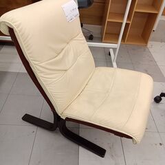 ★リユースのサカイ千葉中央店★  チェア  H80×D80×W58 クリーニング済み TC5199の画像