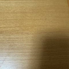 ダイニングテーブルの画像