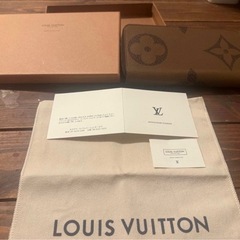 LOUIS VUITTON　ジャイアントモノグラム　ジッピー　ウォレット　長財布の画像